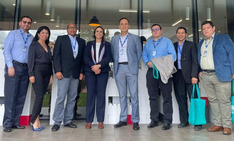 Equipo-directivo-AUNAR-Rosario-e1694637610416